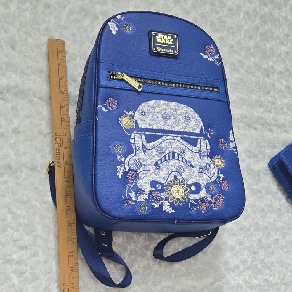 Star Wars Blue Floral Stormtrooper Kids Backpack with Matching Wallet - Picture 15 of 16